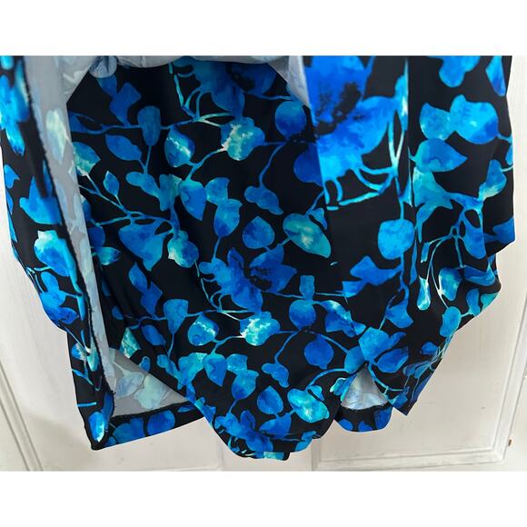 Azul Swimsuit Womens 22W Blue Black Floral Tankini One‎ Piece Padded Beach - Picture 5 of 7
